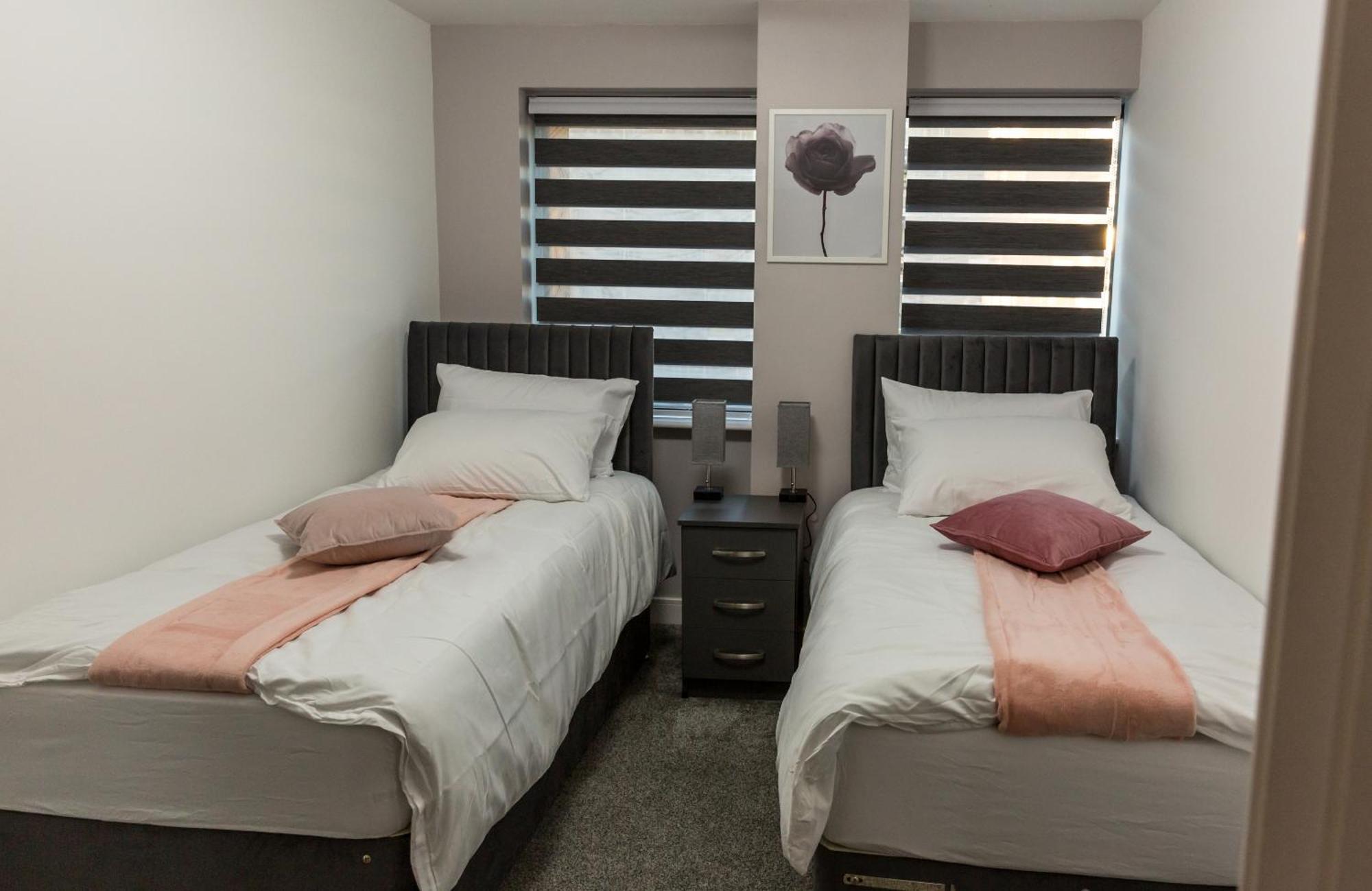 Sweet Stay, 2 Bed Apartment Birmingam Habitación foto